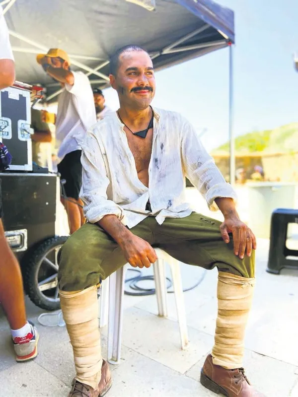 hande-yener-ve-serdar-ortac-performanslariyla-kurucesmeyi-salladi-1632174711689.jpeg Hande Yener ve Serdar Ortaç performanslarıyla Kuruçeşme'yi salladı!-4