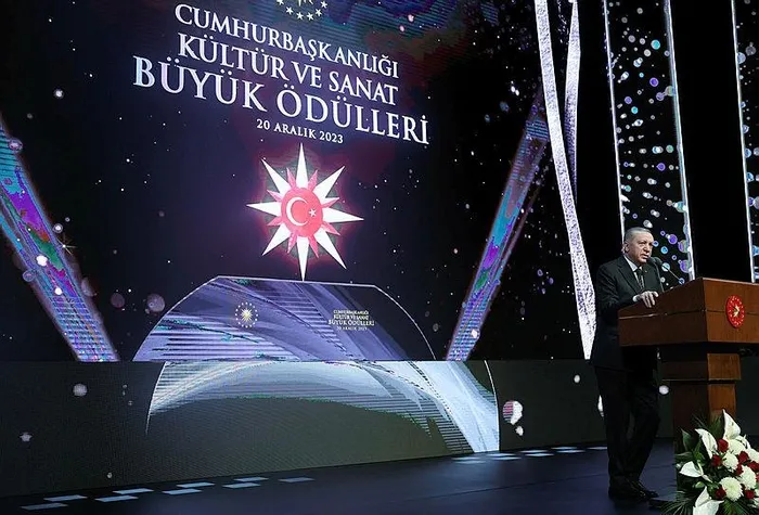 Başkan Erdoğan'dan Cumhurbaşkanlığı Kültür Sanat Büyük Ödülleri Töreninde önemli açıklamalar-3