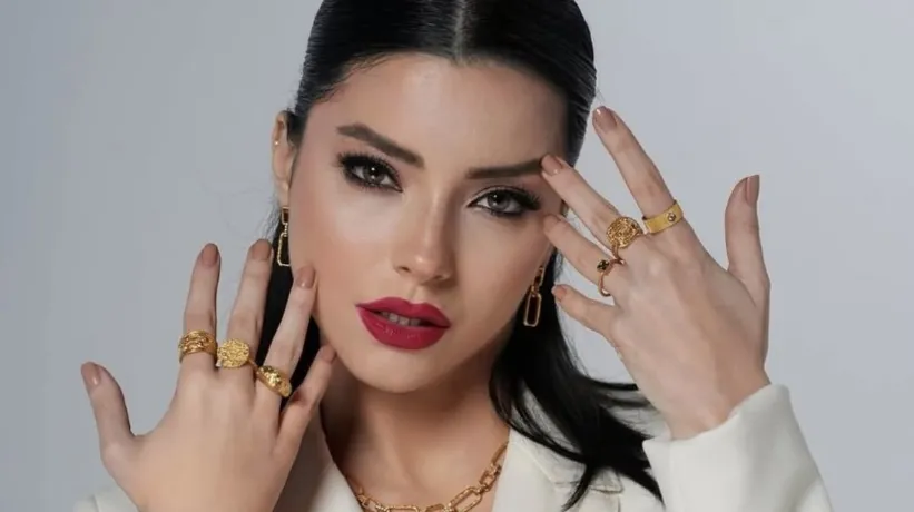 Merve Boluğur’dan dikkat çeken paylaşım! Yılın son hatasını yapmaya gidiyorum