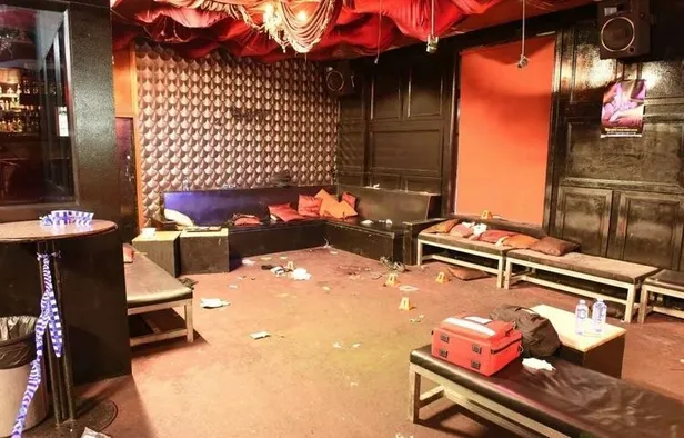Cinsel hayatlarına "renk katmak" istiyorlardı! Swinger partisini polis bastı-7