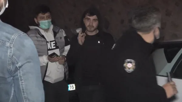 SON DAKİKA: Bursa'da akılalmaz olay! 2 günde 2'nci kez polise yakalandı gazetecileri tehdit etti-5