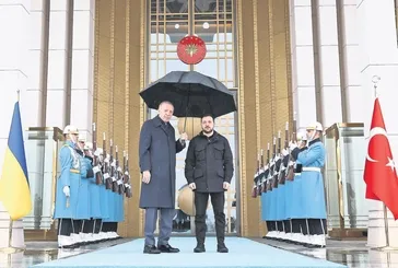 Alman gazeteci Başkan Erdoğan ile Zelenskiy'nin fotoğrafına övgü yağdırdı!