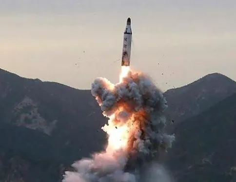 Japonya’da füze paniği