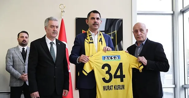 Cumhur İttifakı İBB Başkan adayı Murat Kurum'dan İstanbulspor'a ziyaret: İstanbul sporun baş şehri olacak