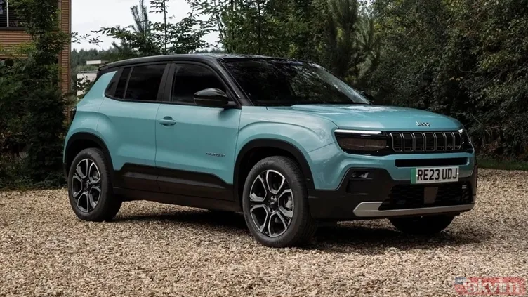 Otomobilde fiyatlar ters düz oldu: Doblo fiyatına Jeep Avenger, Egea parasına Renault Megane!