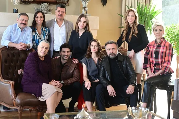 ben-bu-cihana-sigmazam-yine-zirvede-cezayir-ve-ekibi-baskin-yedi-1668006396337.jpg ‘Ben Bu Cihana Sığmazam’ yine zirvede! Cezayir ve ekibi baskın yedi!-5