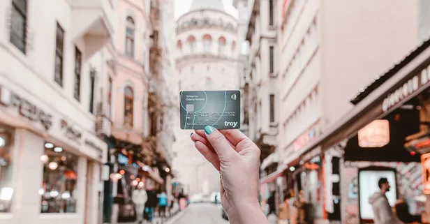 TROY kart ücretsiz mi, nereden alınır? TROY ödeme sistemi nedir, nasıl çalışır? Hangi bankalar veriyor? İnternet alışverişi, ATM ve POS'larda kullanılıyor mu?