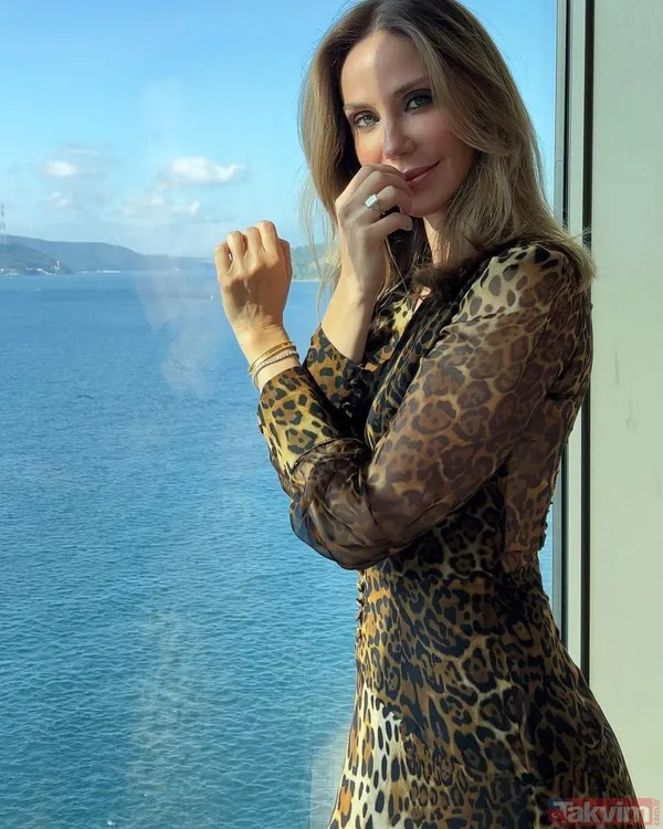 Yüzde 99 orijinal! 1995 Türkiye Güzeli Demet Şener’den iddialı çıkış! 13 yıllık eski eşi İbrahim Kutluay’dan 2 çocuğu olan Demet... - 6