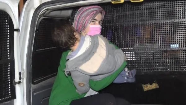 Son dakika: Bursa'da genç kadın yemeğin tuzunu beğenmeyen dini nikahlı eşini bıçakladı-3