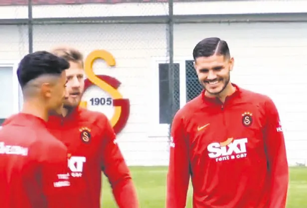 ihanet-mi-ticaret-mi-icardi-wanda-nara-ayriligi-tam-anlamiyla-bomba-etkisi-yaratti-1663966387277.jpg İhanet mi ticaret mi? Icardı-Wanda Nara ayrılığı tam anlamıyla bomba etkisi yarattı-8