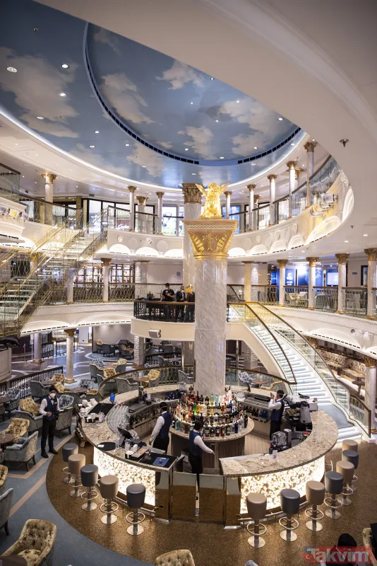Türk limanlarına yanaşan en büyük yolcu gemisi Costa Venezia İstanbul'da! Bu yıl 250 cruise gemisi bekleniyor - 6