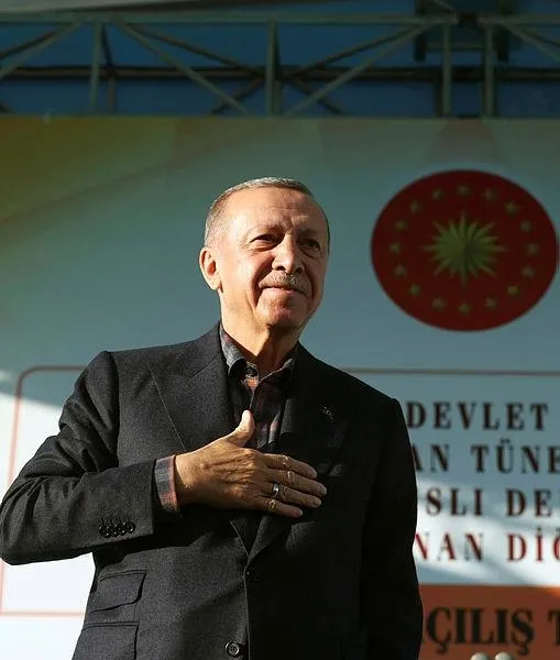 malatyada-genclerden-baskan-erdogana-coskulu-karsilama-onlara-turkiye-yuzyili-basliyor-de-1666453082690.jpeg Malatya'da gençlerden Başkan Erdoğan'a coşkulu karşılama: Onlara Türkiye Yüzyılı başlıyor de-4