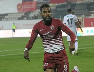 Aaron Boupendza’nın yeni takımı belli oldu