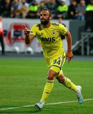 vedat-muriqi-fenerbahceden-ayriliyor-mu-menajeri-italya-iddialarina-yanit-verdi-1585687821793.jpeg Vedat Muriqi Fenerbahçe'den ayrılıyor mu? Menajeri İtalya iddialarına yanıt verdi-3
