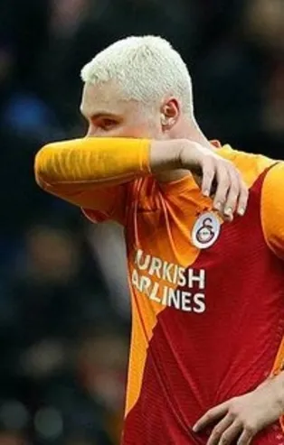 Son dakika transfer haberleri... Sevilla'dan flaş Victor Nelsson hamlesi! Galatasaray kabul etmeyince rota değişti