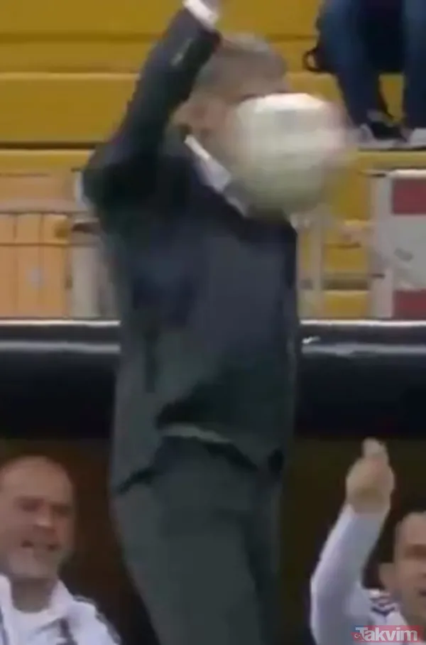 Şenol Güneş neye uğradığını şaşırdı! Kart isterken top çarptı - 3