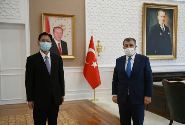 saglik-bakani-fahrettin-koca-rusyanin-ankara-buyukelcisi-aleksey-yerhov-ve-cinin-ankara-buyukelcisi-liu-shaobin-ile-gorustu-1611073267624.jpeg Sağlık Bakanı Fahrettin Koca, Rusya'nın Ankara Büyükelçisi Aleksey Yerhov ve Çin'in Ankara Büyükelçisi Liu Shaobin ile görüştü-3