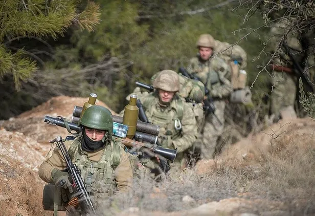 "Yaptırımlar sembolik, silah ambargosu Türkiye'yi etkilemeyecek"-1
