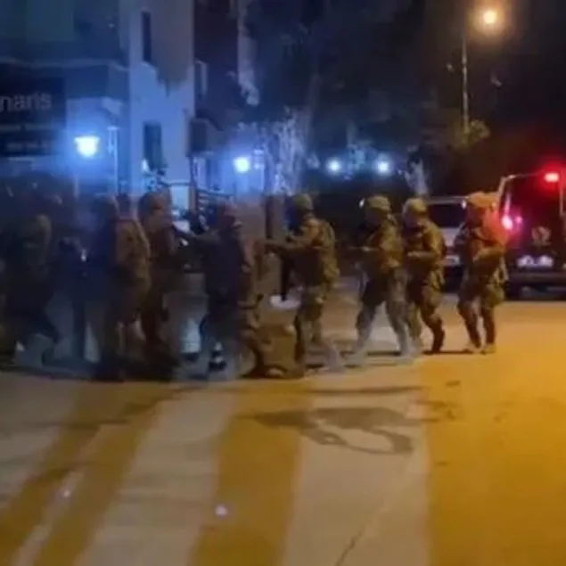 Suç çetesine şafak operasyonu!