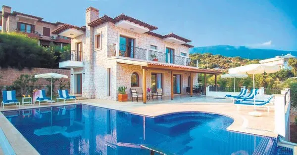 Kalkan Daki Luks Villalara Coronavirus Le Birlikte Ilgi Artti Takvim