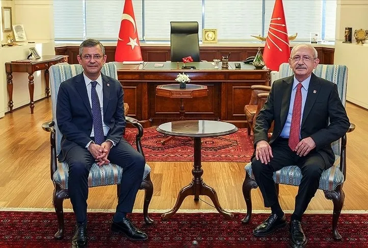 Çift başlı CHP