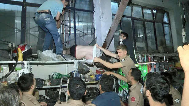Hırsızlık için girdi hayatının şokunu yaşadı! Kaçmaya çalışırken...-1