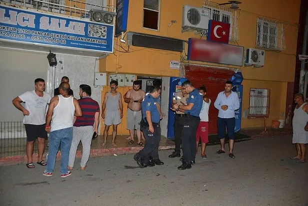 Son dakika: Adana'da küfür kavgası kanlı bitti: Kendilerini uyaran adamı bıçakladılar-3