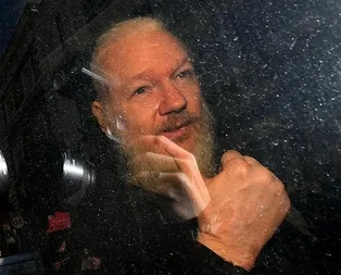Assange’a özgürlük yok