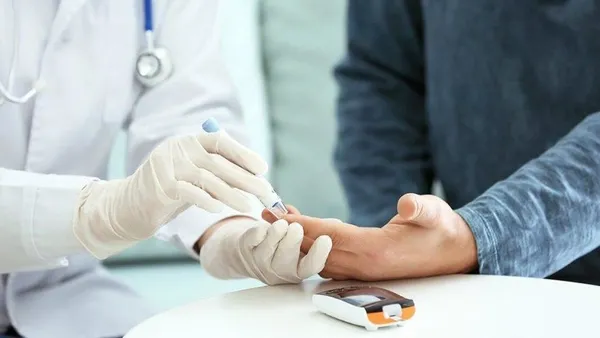 El ile ayak parmaklarındaki uyuşma ve güç kaybıyla belli edebiliyor: Diyabet hastalığına dikkat-6