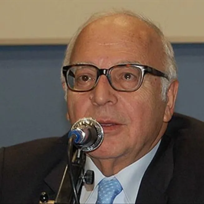 Sabih Kanadoğlu hayatını kaybetti!