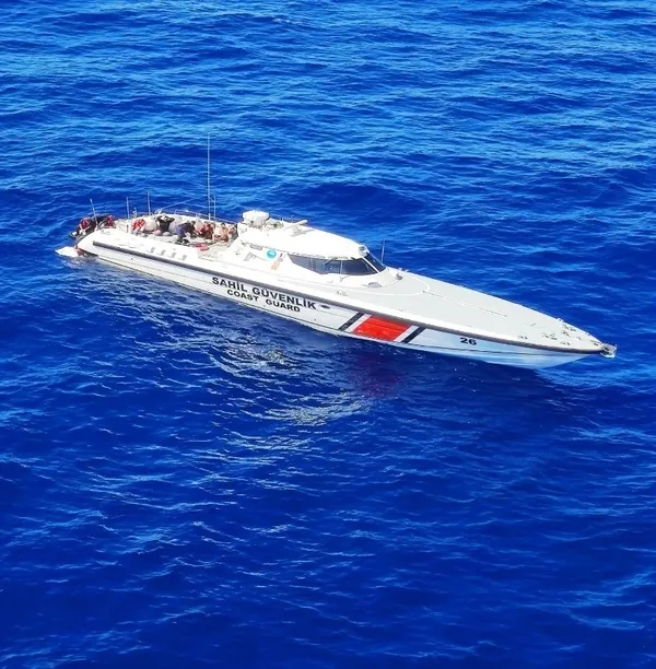 yunanistan-yine-olume-terk-etti-turkiye-egede-66-duzensiz-gocmeni-kurtardi-1663085651385.jpg Yunanistan yine ölüme terk etti! Türkiye Ege'de 66 düzensiz göçmeni kurtardı-2