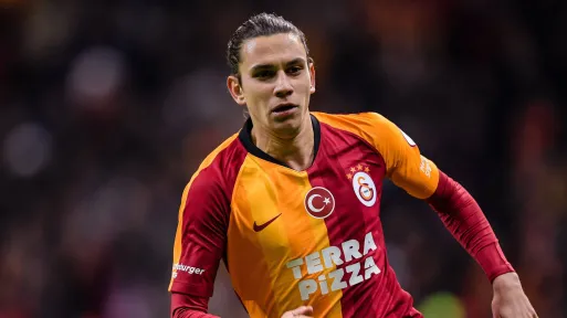 son-dakika-galatasaraya-taylan-antalyalidan-kotu-haber-1607000182273.jpg