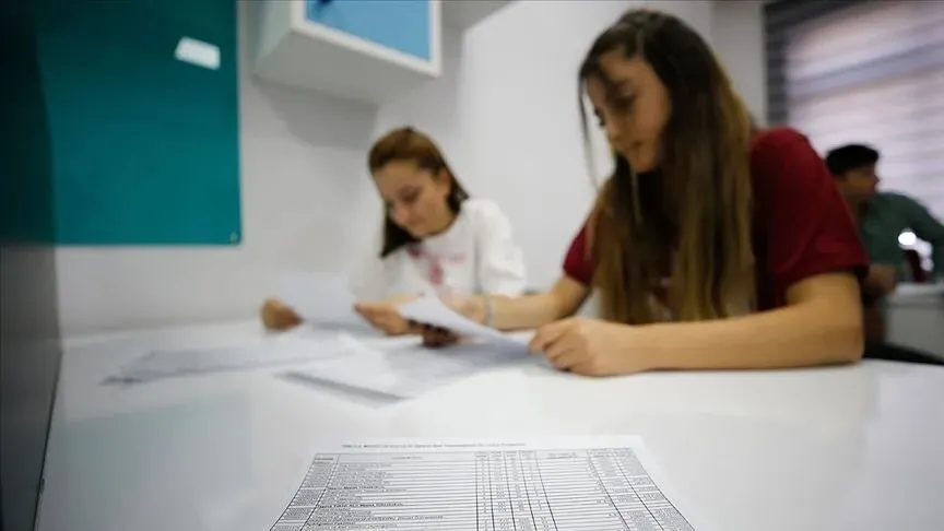 lgs-sonuclari-aciklandi-ama-asil-surec-simdi-basliyor-uzman-aileleri-uyardi-1783818687511.jpeg LGS sonuçları açıklandı! Tercih sürecinde dikkat edilmesi gerekenler: Uzmanından uyarı-6