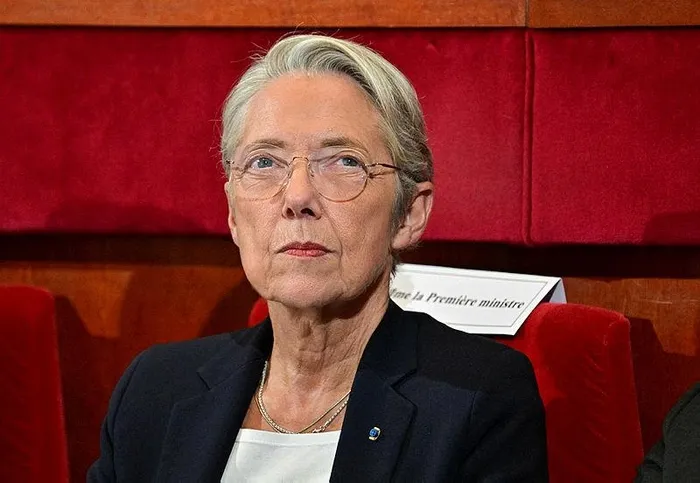 son-dakika-fransa-basbakani-elisabeth-borne-istifa-etti-1704737732430.jpeg Son dakika... Fransa Başbakanı Elisabeth Borne istifa etti-6