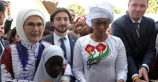 Son dakika: Emine Erdoğan, Gambiya'da cami ve okul açtı: Afrika küllerinden yeniden doğacaktır