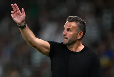 Okan Buruk'tan hakeme tepki!