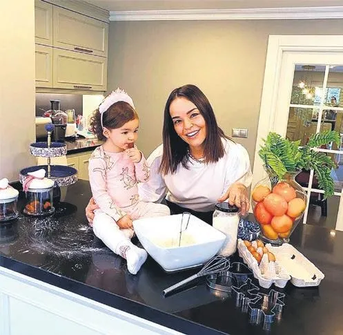 'Kuruluş Osman'ın oyuncusu Burak Çelik diziyle ilgili açıklamalarda bulundu.-3