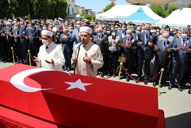 Van'da şehit olan kahraman polislere son veda-11