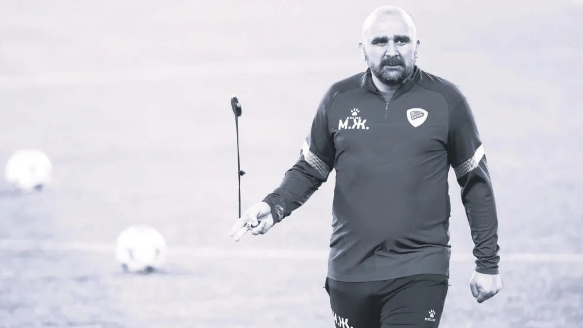 Sahada kalp krizi geçiren teknik direktör Mladen Zizovic yaşamını yitirdi