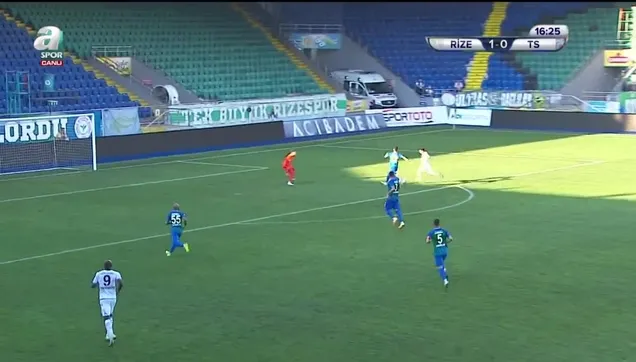 Abdülkadir Ömür eşitliği sağladı! GOL | Çaykur Rizespor 1-1 Trabzonspor