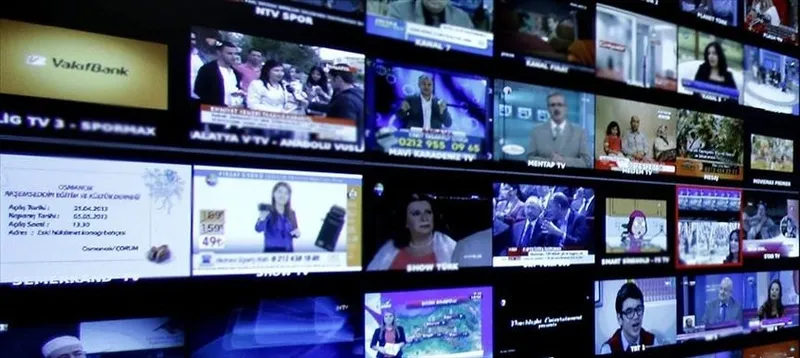 turk-dizi-sektorunde-denge-degistirecek-karar-ortak-dagitim-sistemi-sona-eriyor-ay-yapim-ve-med-yapima-ceza-1764925920383.jpeg Rekabet Kurumu Türk dizi sektöründe dengeleri değiştirecek bir karar aldı (Fotoğraf: AA, Takvim.com.tr Arşiv)