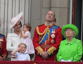 'Kraliçe Elizabeth gelecek yıl tahtı bırakıyor!' Dünyayı şaşırtan iddia...