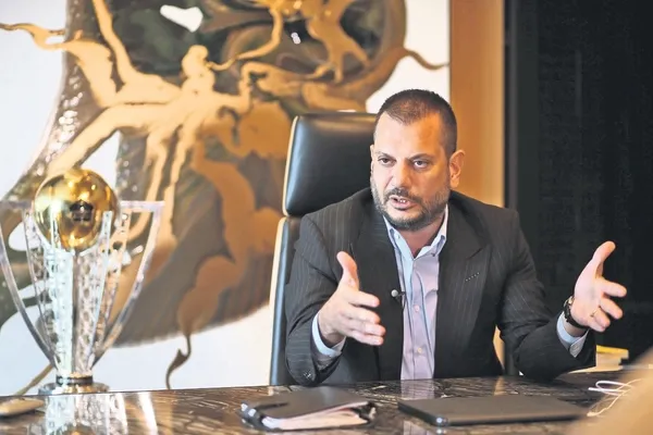 trabzonspor-baskani-ertugrul-dogan-takvime-ozel-aciklamalarda-bulundu-bjelica-ile-muzemize-kupa-ekleyecegiz-1686175347259.jpeg Trabzonspor Başkanı Ertuğrul Doğan TAKVİM'e özel açıklamalarda bulundu: Bjelica ile müzemize kupa ekleyeceğiz-2