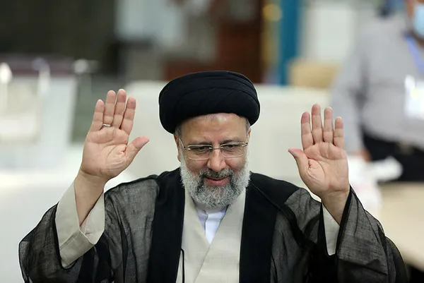 son-dakika-ibrahim-reisi-kimdir-iranda-resmi-olmayan-sonuclara-gore-ibrahim-reisi-8-cumhurbaskani-secildi-1624084269718.jpg SON DAKİKA: İbrahim Reisi kimdir? İran'da resmi olmayan sonuçlara göre İbrahim Reisi 8. Cumhurbaşkanı seçildi-3