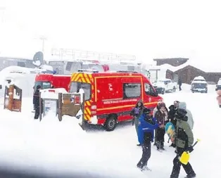 Sosyeteye çığ düştü