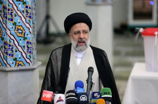 son-dakika-ibrahim-reisi-kimdir-iranda-resmi-olmayan-sonuclara-gore-ibrahim-reisi-8-cumhurbaskani-secildi-1624084623853.jpg SON DAKİKA: İbrahim Reisi kimdir? İran'da resmi olmayan sonuçlara göre İbrahim Reisi 8. Cumhurbaşkanı seçildi-7