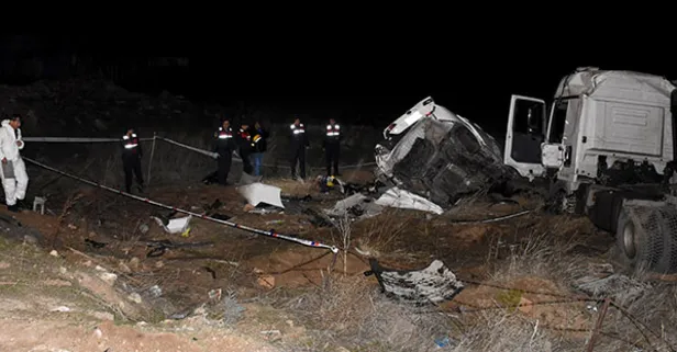 Kırşehir’de korkunç kaza! Ölü ve yaralılar var