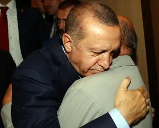 Erdoğan ve şehit babasından duygulandıran görüşme!