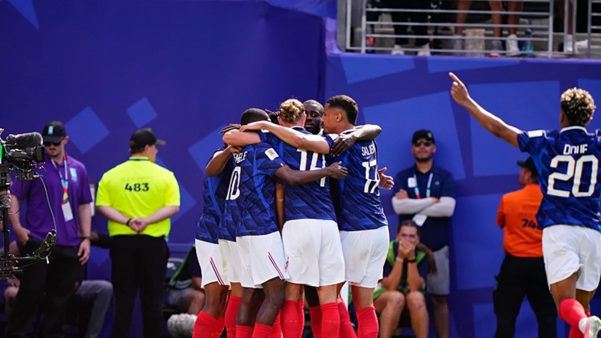 2026 Dünya Kupası: Fransa, Senegal karşısında 3 puanı 3 golle aldı