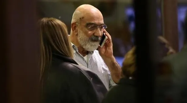 AYM FETÖ’den tutuklanan Ahmet Altan’ın bireysel başvurusunu reddetti